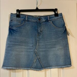 Lucky Brand junior size 16 or Womens small Denim Blue Skirt